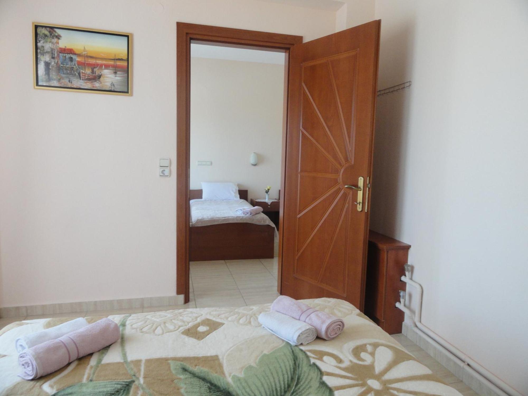 Pension Delfini Asprovalta Kamer foto